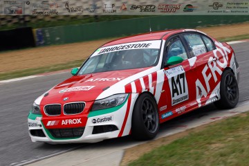 Robertson powered his way to victory in the ex-production car
