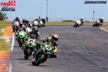 Gareth Bezuidenhout was quickest off the line taking an early lead in the race