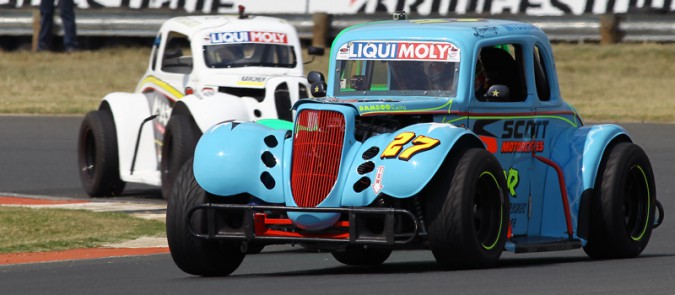 Round 11 - Pre-Race Report - Red Star - 2015-11-28